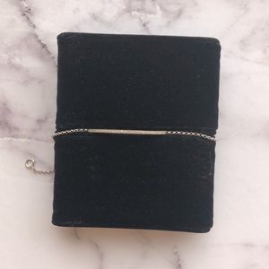 14k White Gold and Diamond Bar Bracelet